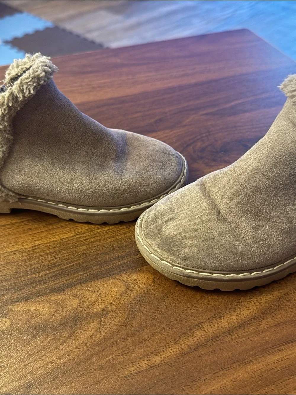 Kids Shoe Subcategory Identification